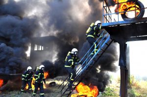 Вогнеборці тренувались в екстремальних умовах